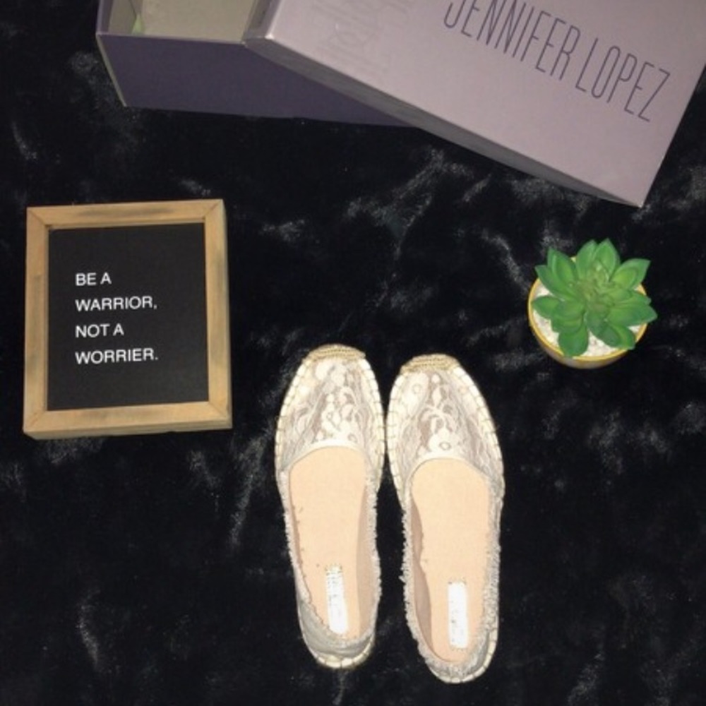 Jennifer Lopez casual shoes